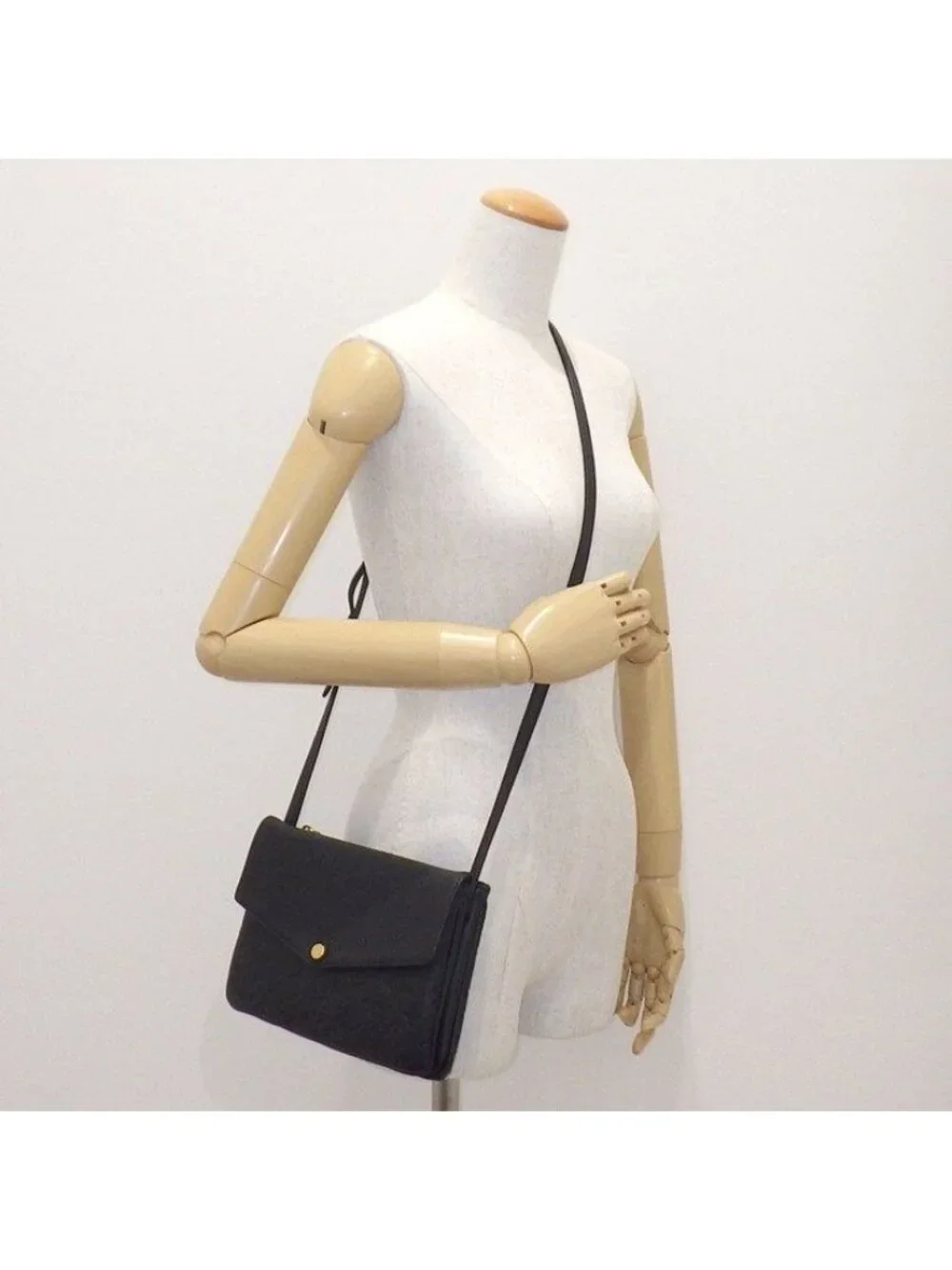 Louis Vuitton Shoulder Bag Black Monogram Empreinte Leather Gold